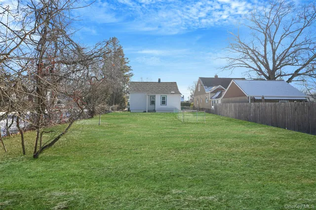 $549,000 | 59 Richard Avenue, Islip Terrace, NY 11752