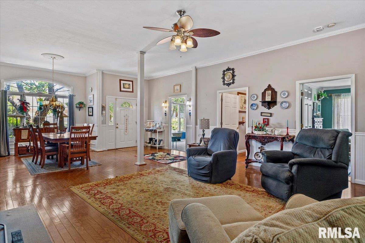 7605 Southport Lane Springfield, IL 62711 - Photo 5 of 32