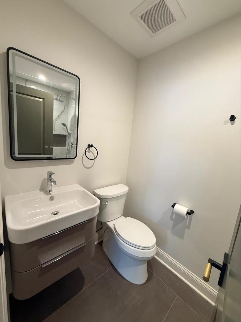 700 Florence Drive Park Ridge, IL 60068 - Photo 33 of 70