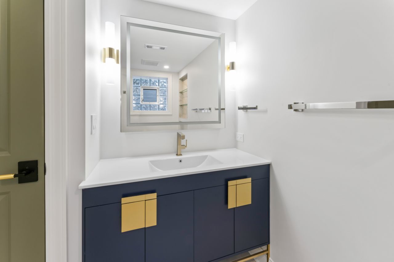 700 Florence Drive Park Ridge, IL 60068 - Photo 41 of 70