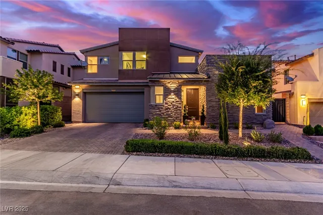 $946,500 | 9770 Hiking Avenue, Las Vegas, NV 89166