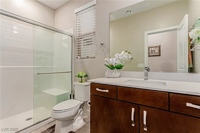 $946,500 | 9770 Hiking Avenue, Las Vegas, NV 89166