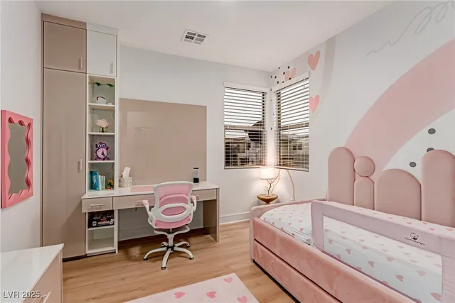 $946,500 | 9770 Hiking Avenue, Las Vegas, NV 89166