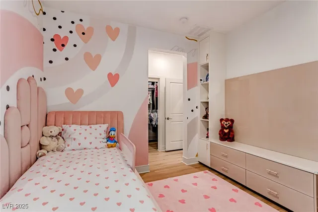 $946,500 | 9770 Hiking Avenue, Las Vegas, NV 89166