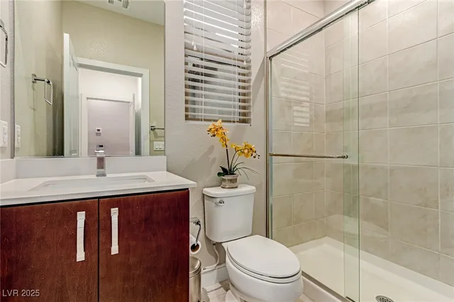 $946,500 | 9770 Hiking Avenue, Las Vegas, NV 89166