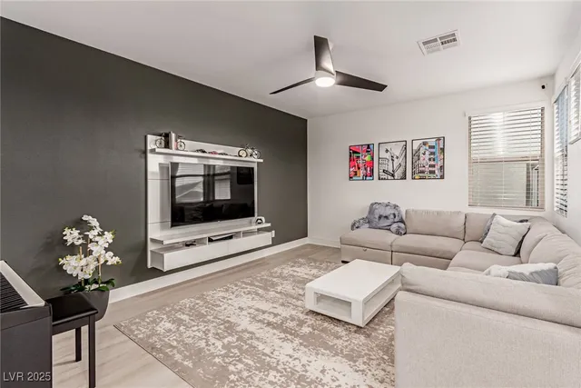 $946,500 | 9770 Hiking Avenue, Las Vegas, NV 89166