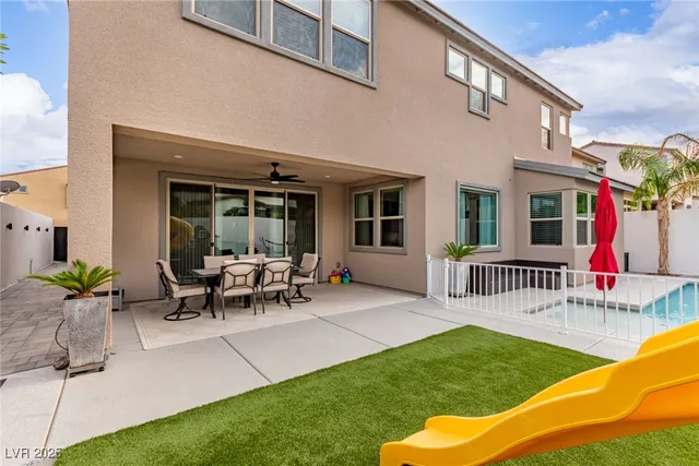 $946,500 | 9770 Hiking Avenue, Las Vegas, NV 89166