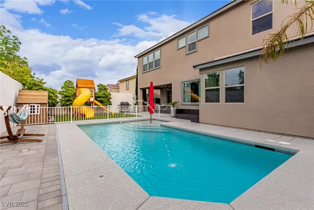 $946,500 | 9770 Hiking Avenue, Las Vegas, NV 89166