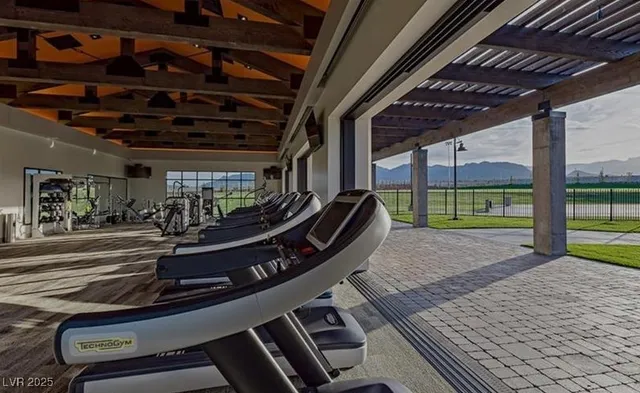 $946,500 | 9770 Hiking Avenue, Las Vegas, NV 89166