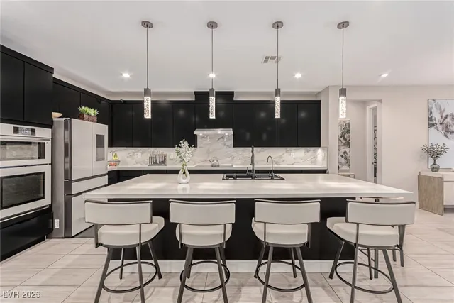 $946,500 | 9770 Hiking Avenue, Las Vegas, NV 89166