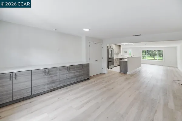 $850,000 | 2324 Tice Creek Drive, Unit 3, Walnut Creek, CA 94595