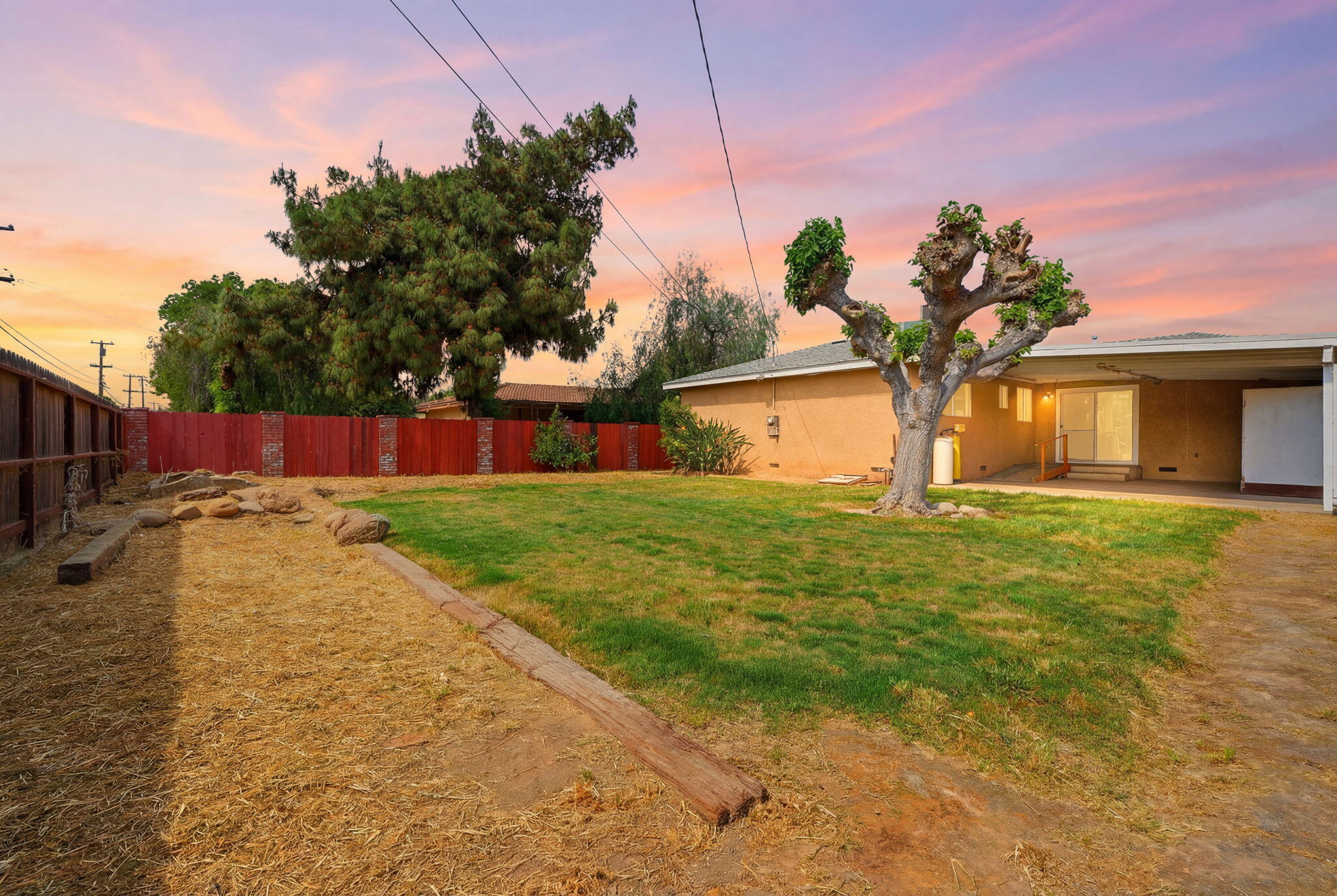 1123 East Washington Avenue Reedley, CA 93654 - Photo 45 of 54 46-1123_E_Washington_Ave_044a