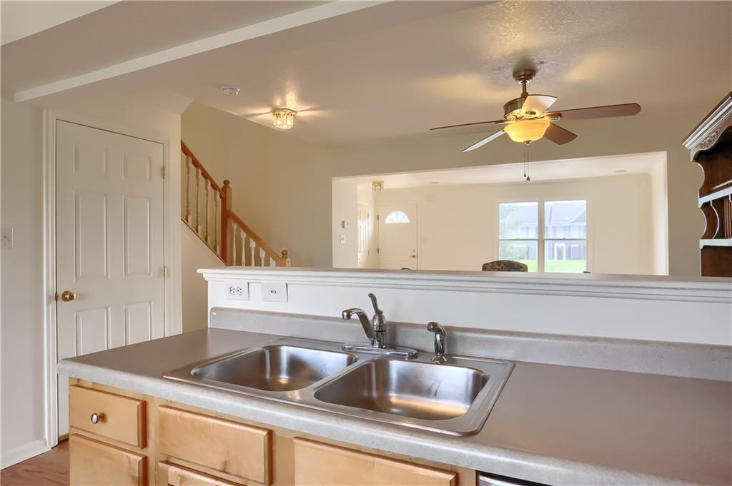 32 Castle View Drive McKees Rocks, PA 15136 - Photo 13 of 25