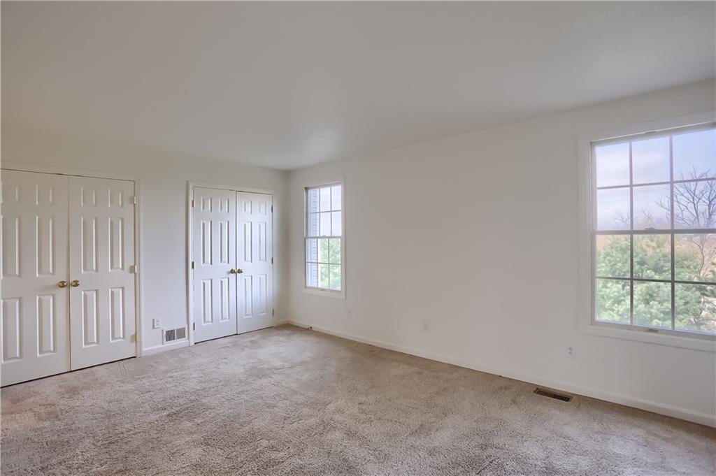 32 Castle View Drive McKees Rocks, PA 15136 - Photo 16 of 25