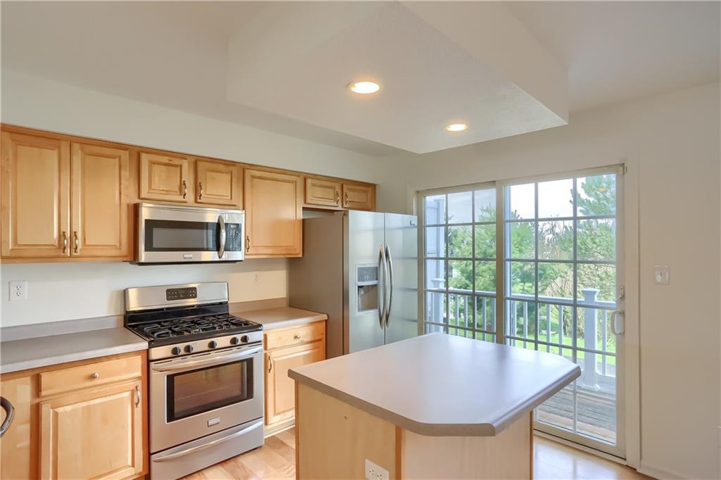 32 Castle View Drive McKees Rocks, PA 15136 - Photo 10 of 25