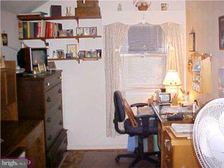 122 Lyster Road Oreland, PA 19075 - Photo 6 of 6 Gallery Image 6