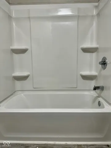 $1,350 | 3831 Ireland Drive, Indianapolis, IN 46235