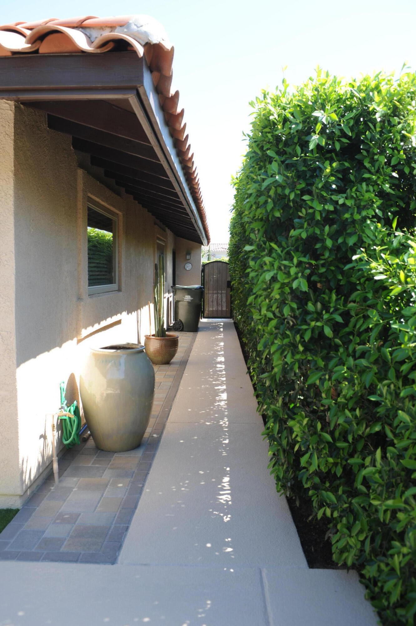 1490 East Racquet Club Road Palm Springs, CA 92262 - Photo 9 of 29 a view of a back yard of the house