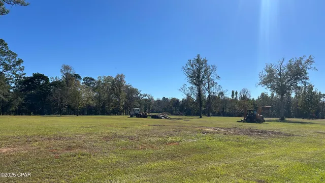 $899,000 | 23834 North State Line Highway, Laurel Hill, FL 32567