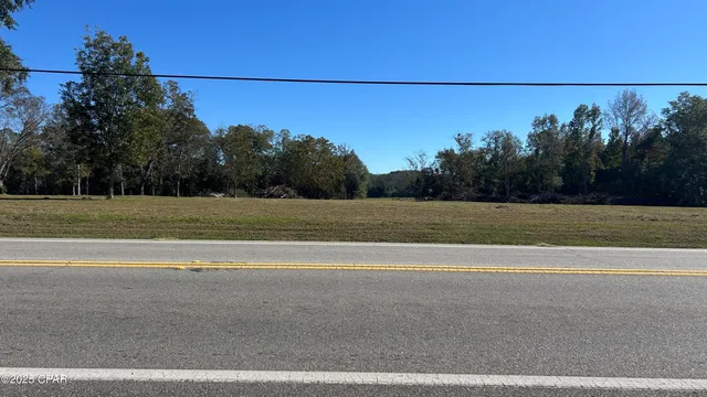 $899,000 | 23834 North State Line Highway, Laurel Hill, FL 32567