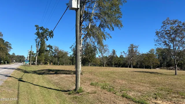 $899,000 | 23834 North State Line Highway, Laurel Hill, FL 32567