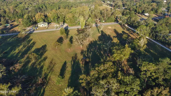 $899,000 | 23834 North State Line Highway, Laurel Hill, FL 32567