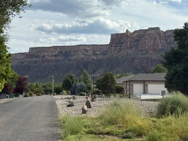 $210,000 | 2023 South Broadway, Grand Junction, CO 81507