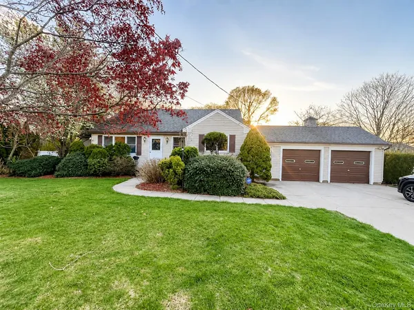 $538,000 | 370 Washington Avenue, Patchogue, NY 11772