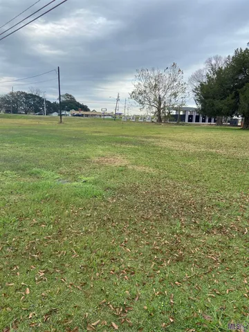 $399,000 | 7730 Highway 1, Addis, LA 70710