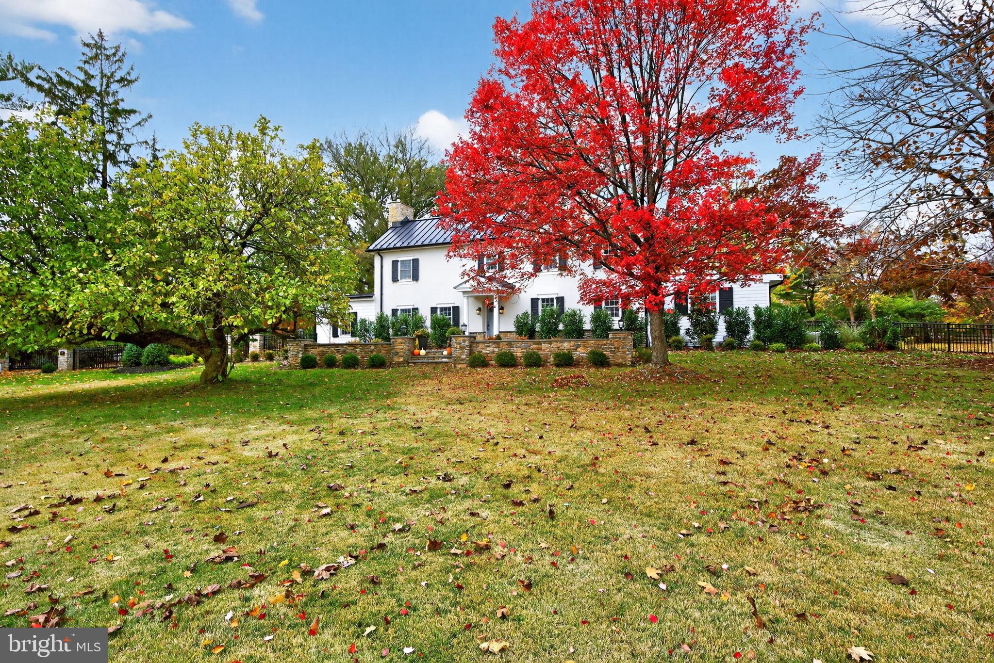 813 Plymouth Road Ambler, PA 19002 - Photo 4 of 88