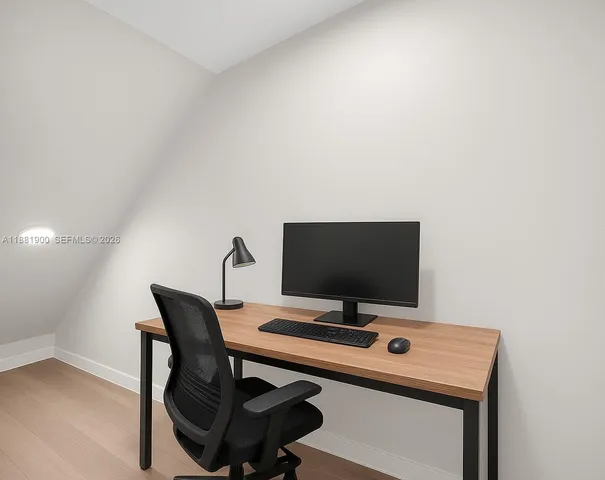 $4,100 | 2211 Northeast 122nd Street, Unit 2211, North Miami, FL 33181