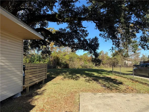 $1,000 | 117 Early Street, Paradis, LA 70080