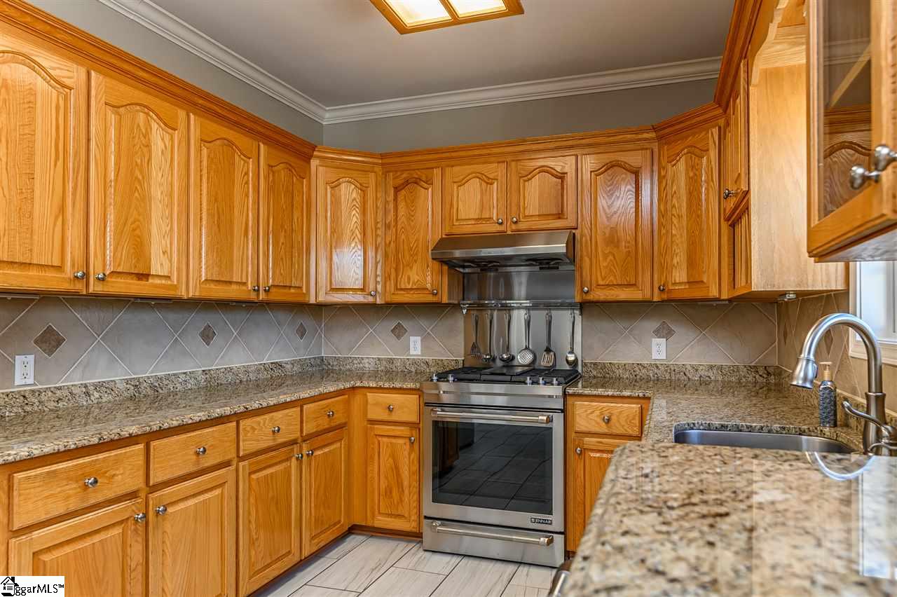 134 Pheasant Way Fountain Inn, SC 29644 - Photo 12 of 36
