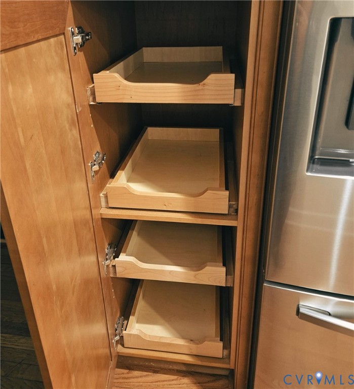 8831 Chippenham Road Richmond, VA 23235 - Photo 9 of 48 Slide out Shelving