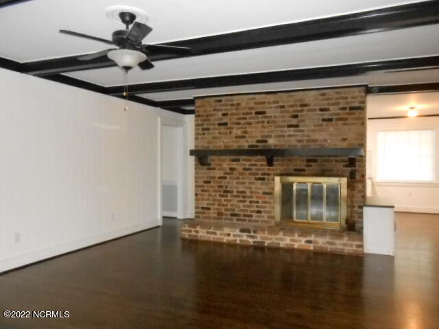 6609 Mobley Road Lucama, NC 27851 - Photo 10 of 26 family room