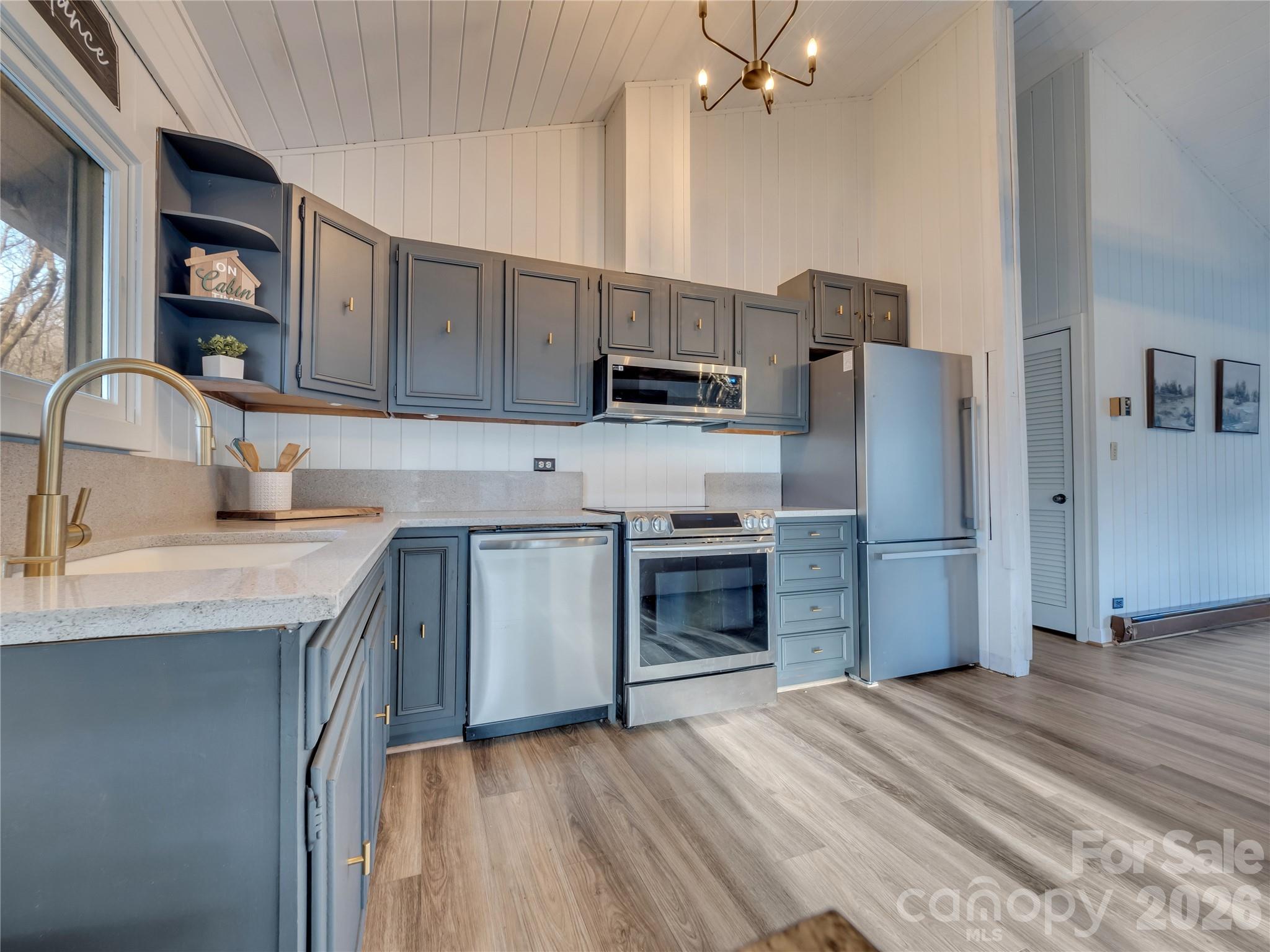 101 Upper Grouse Ridge Road Beech Mountain, NC 28604 - Photo 11 of 48