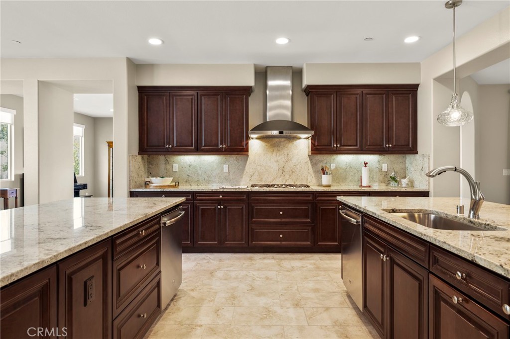 5762 Rancho Del Caballo Bonsall, CA 92003 - Photo 22 of 66