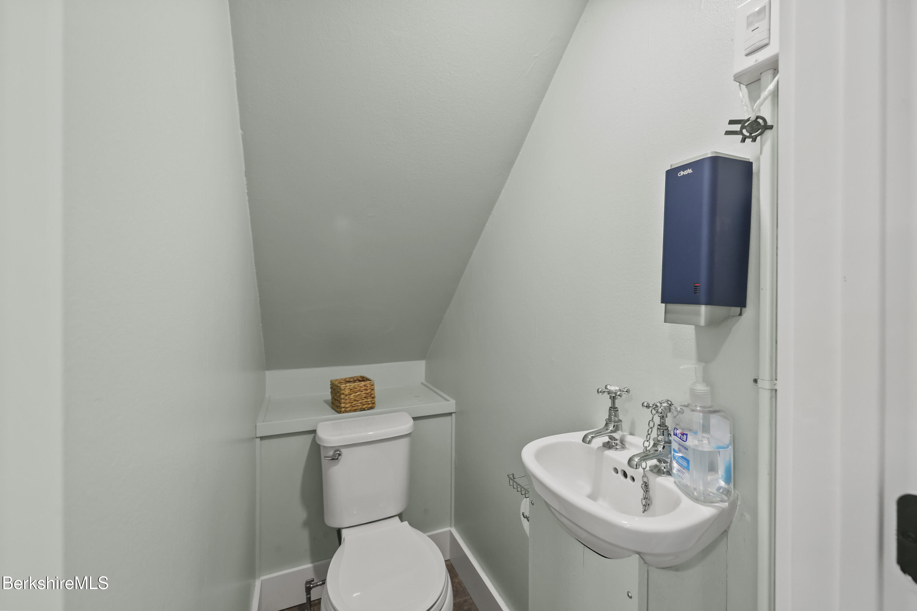 295 Blair Road Williamstown, MA 01267 - Photo 24 of 85 Kitchen Half Bath