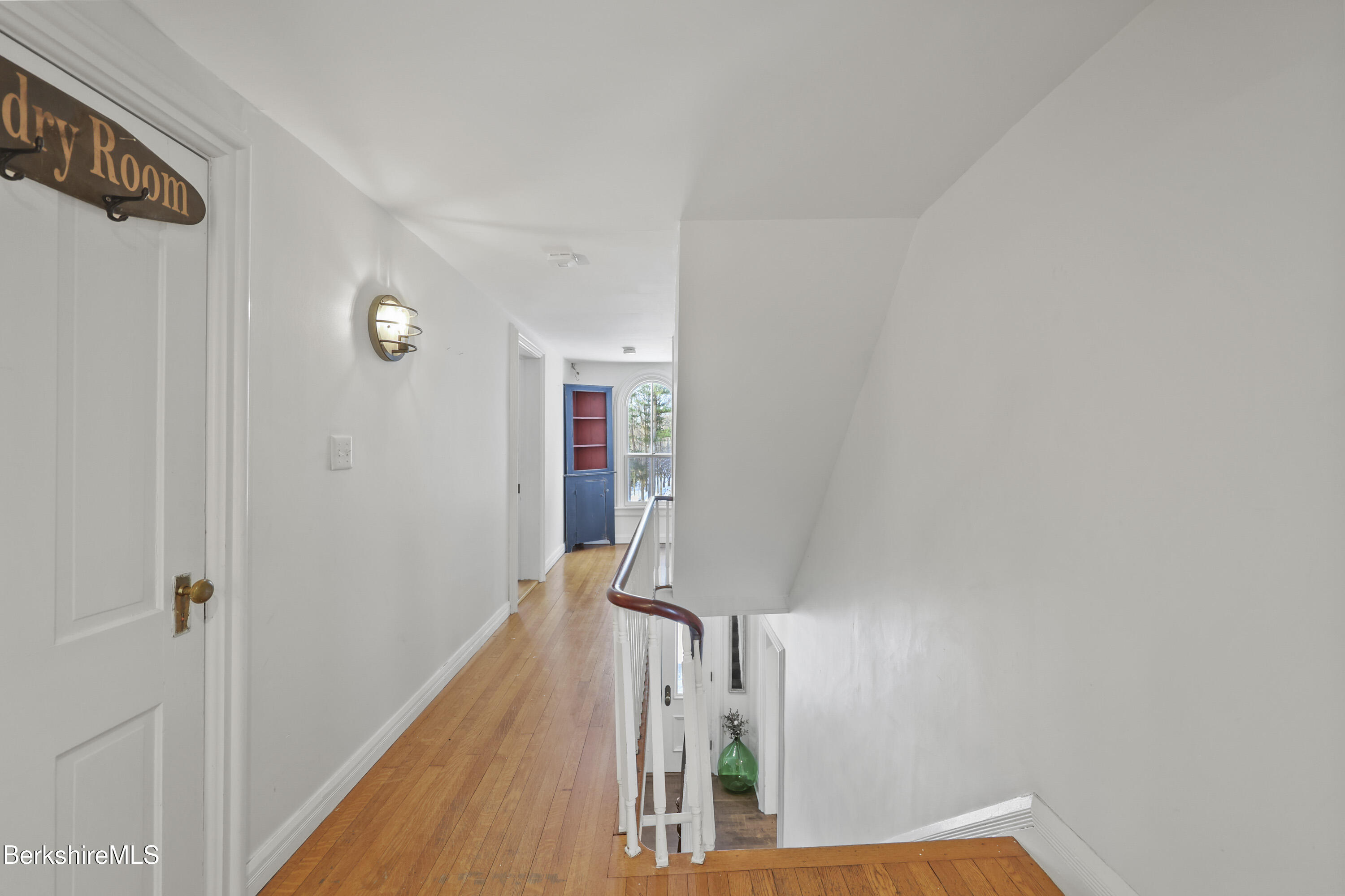 295 Blair Road Williamstown, MA 01267 - Photo 27 of 85 Second Floor Landing