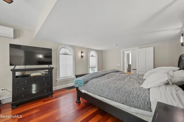 $1,399,000 | 295 Blair Road, Williamstown, MA 01267