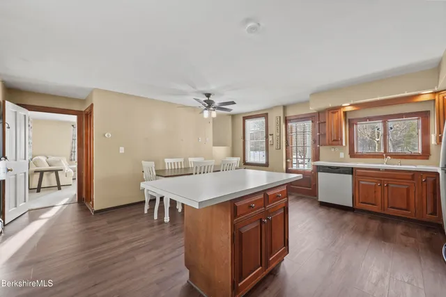 $1,399,000 | 295 Blair Road, Williamstown, MA 01267