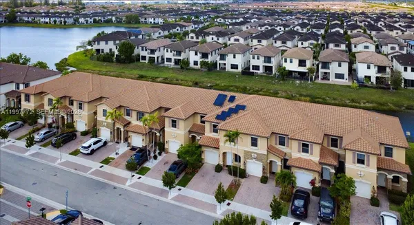 $600,000 | 3335 West 94th Terrace, Hialeah, FL 33018