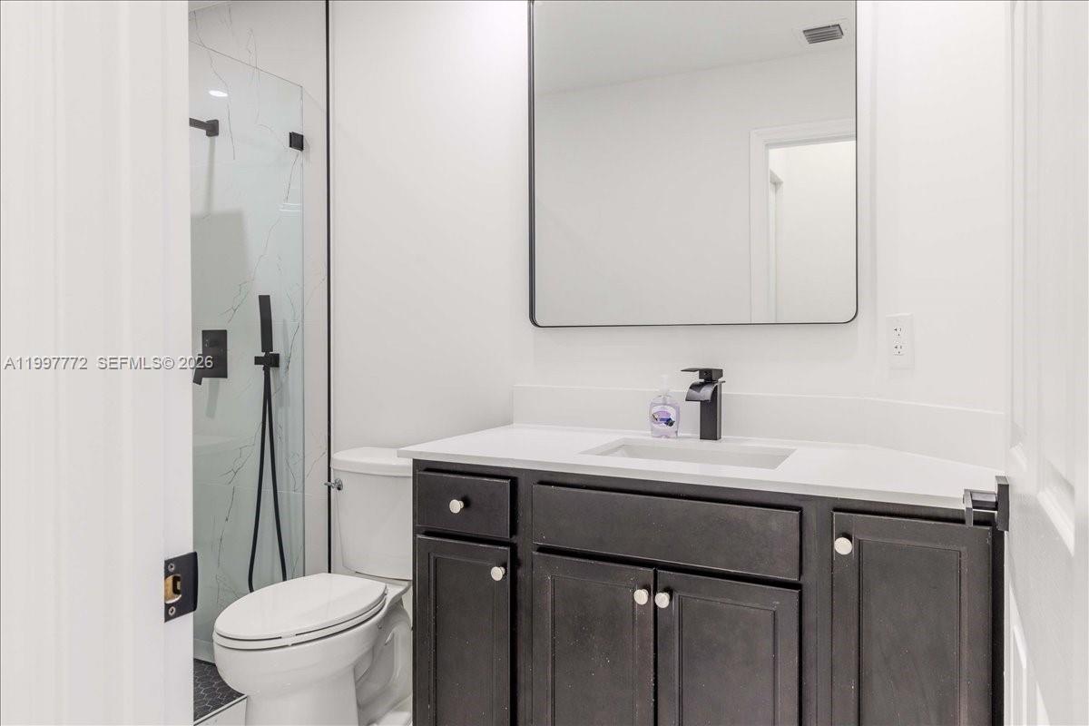 3335 West 94th Terrace Hialeah, FL 33018 - Photo 16 of 49