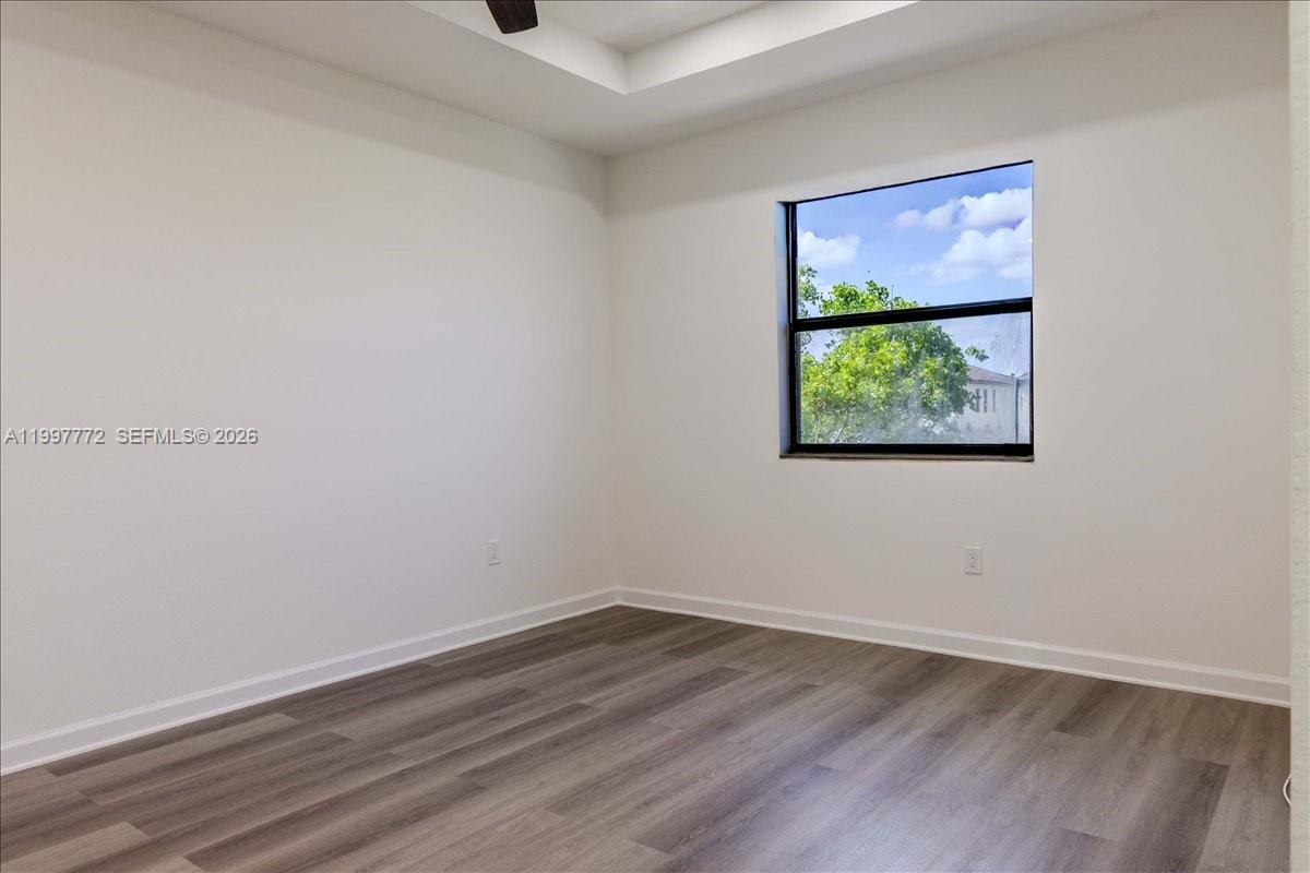 3335 West 94th Terrace Hialeah, FL 33018 - Photo 34 of 49