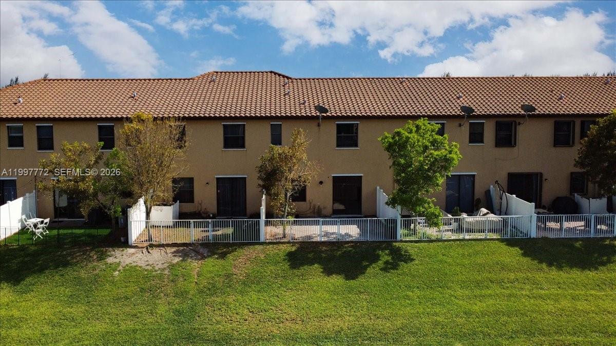 3335 West 94th Terrace Hialeah, FL 33018 - Photo 45 of 49