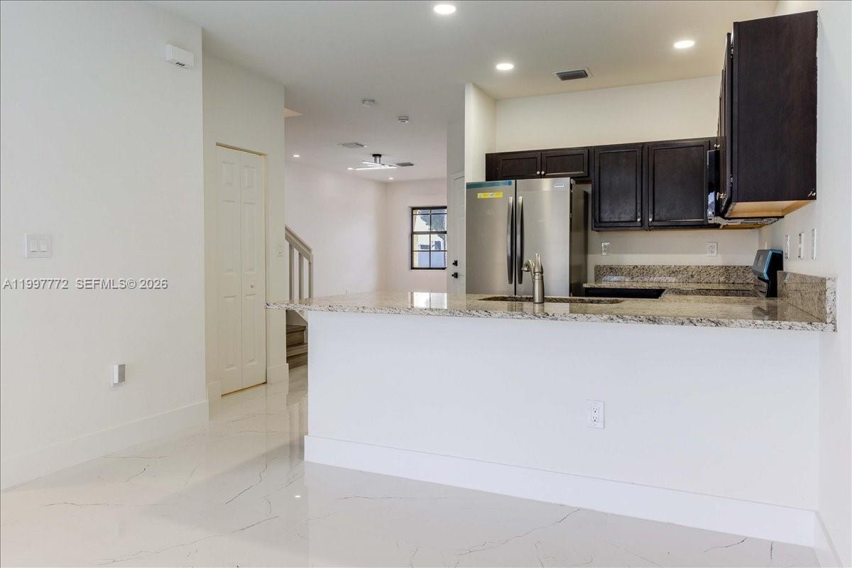 3335 West 94th Terrace Hialeah, FL 33018 - Photo 8 of 49