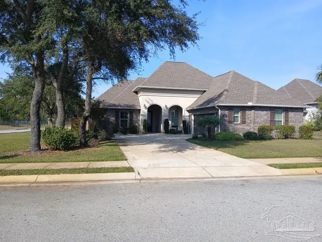 $695,000 | 4712 Foxtail Palm Drive, Gulf Breeze, FL 32563