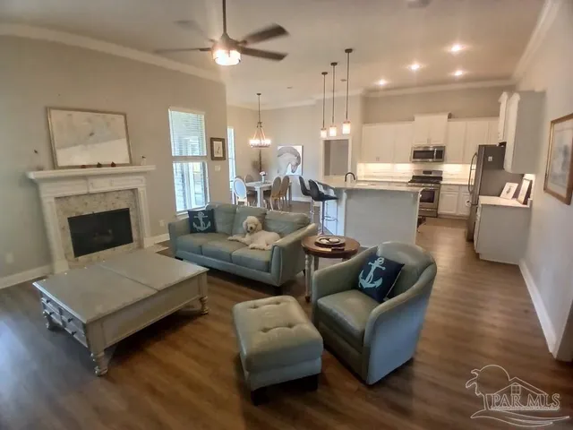 $695,000 | 4712 Foxtail Palm Drive, Gulf Breeze, FL 32563