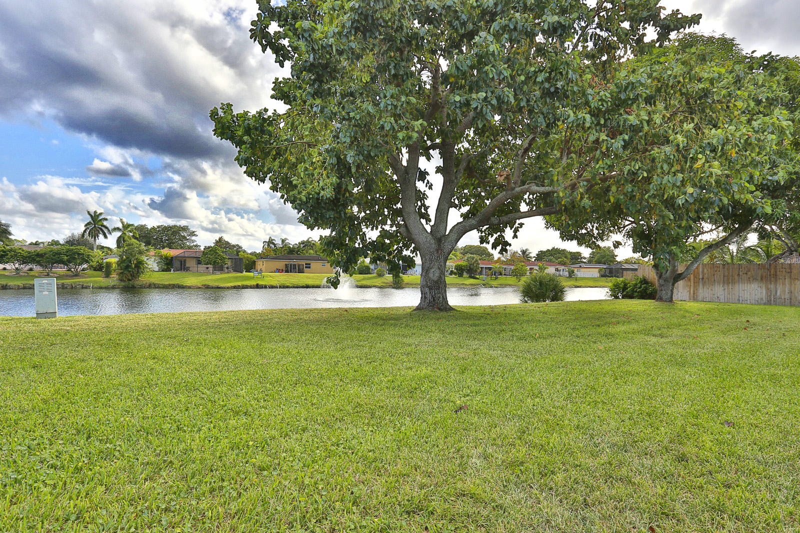4590 Bison Street Boca Raton, FL 33428 - Photo 2 of 21 Backyard on Beautiful Lake