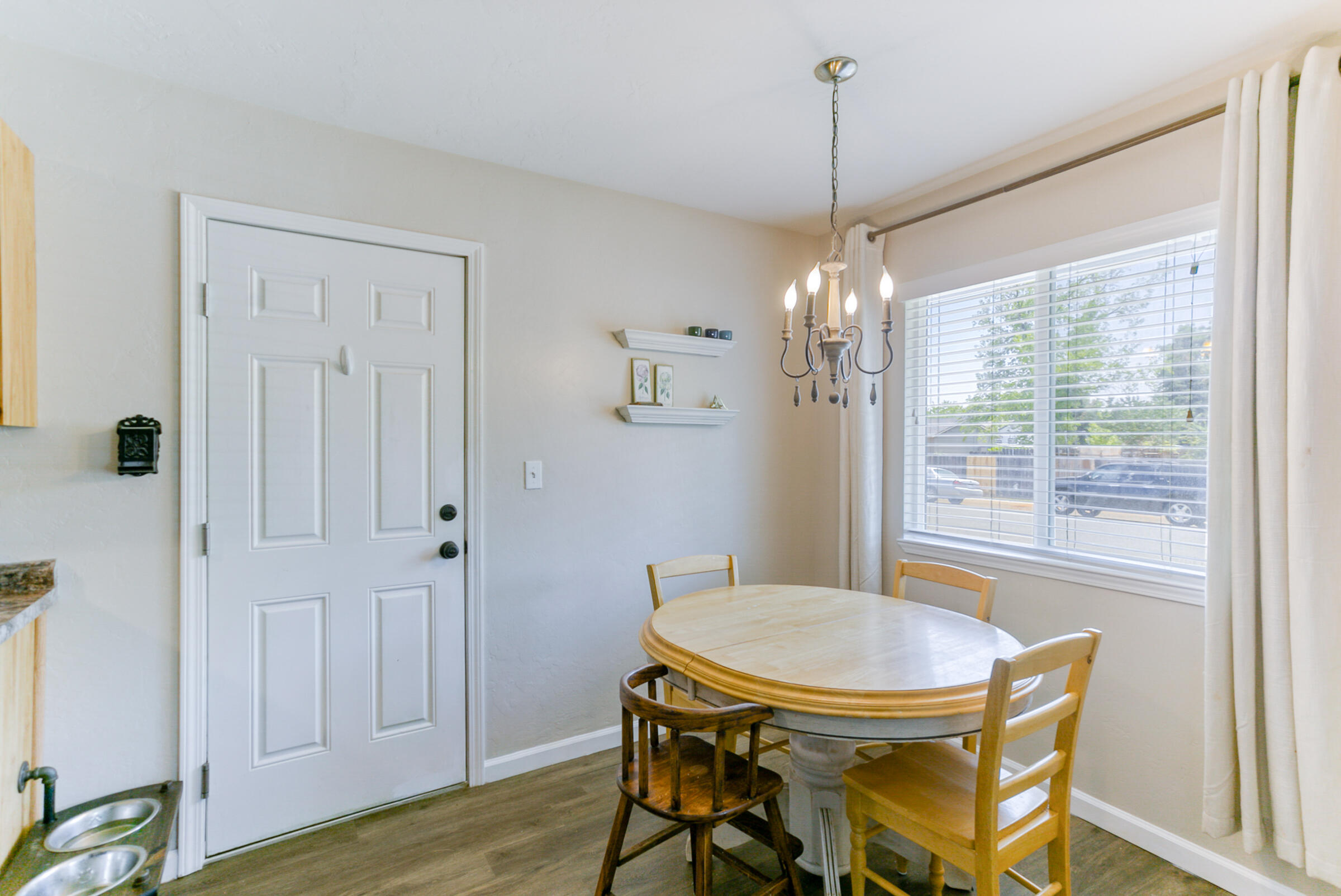 2498 Saturn Redding, CA 96002 - Photo 15 of 40 a dining room with furniture and window